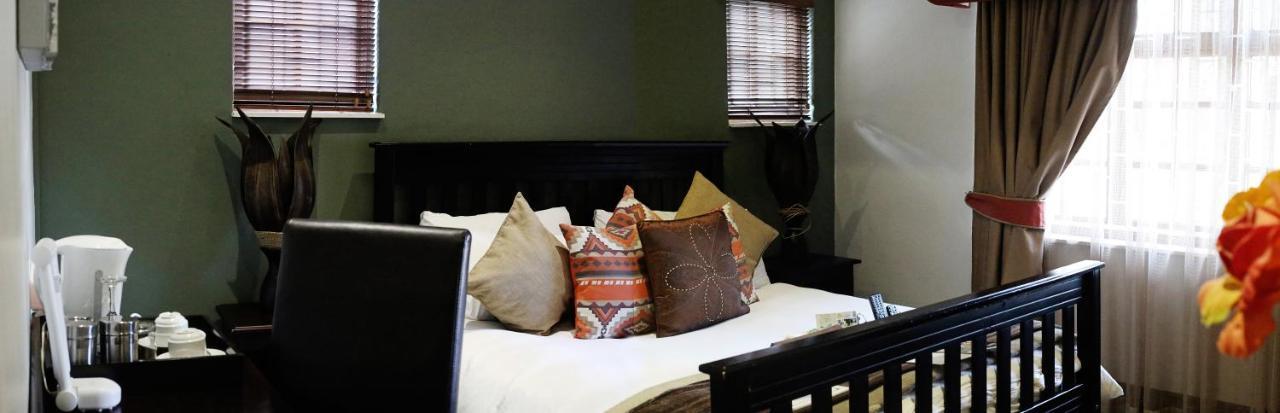 Moonriver Guesthouse Upington Bagian luar foto