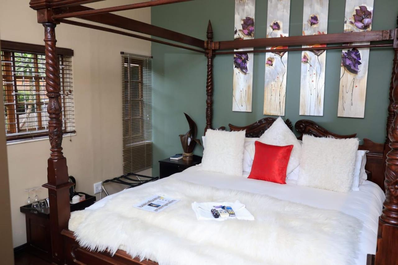 Moonriver Guesthouse Upington Bagian luar foto