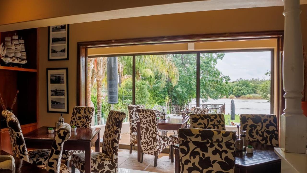 Moonriver Guesthouse Upington Bagian luar foto