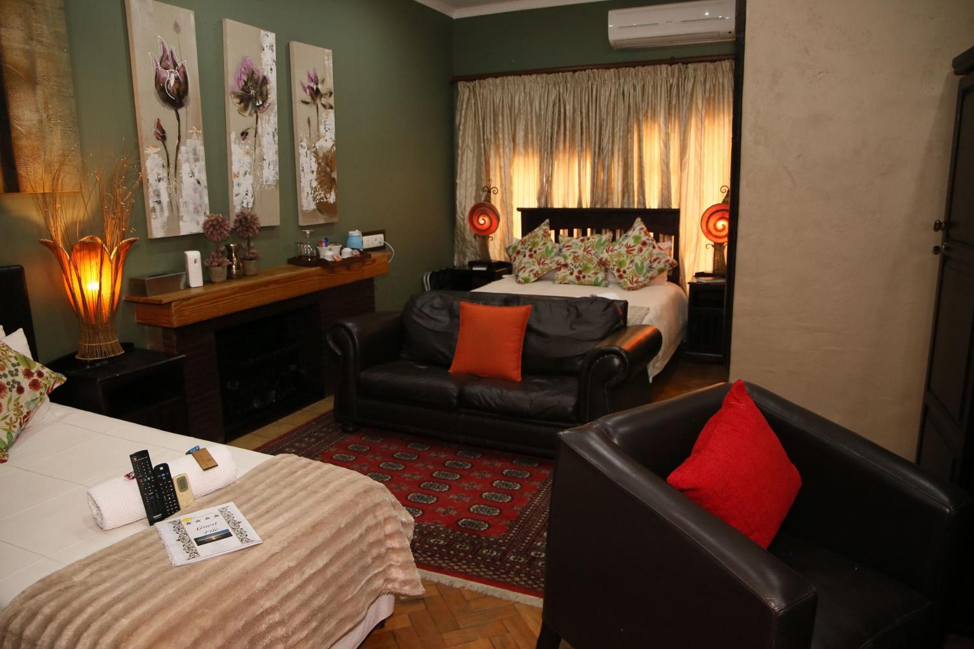 Moonriver Guesthouse Upington Bagian luar foto