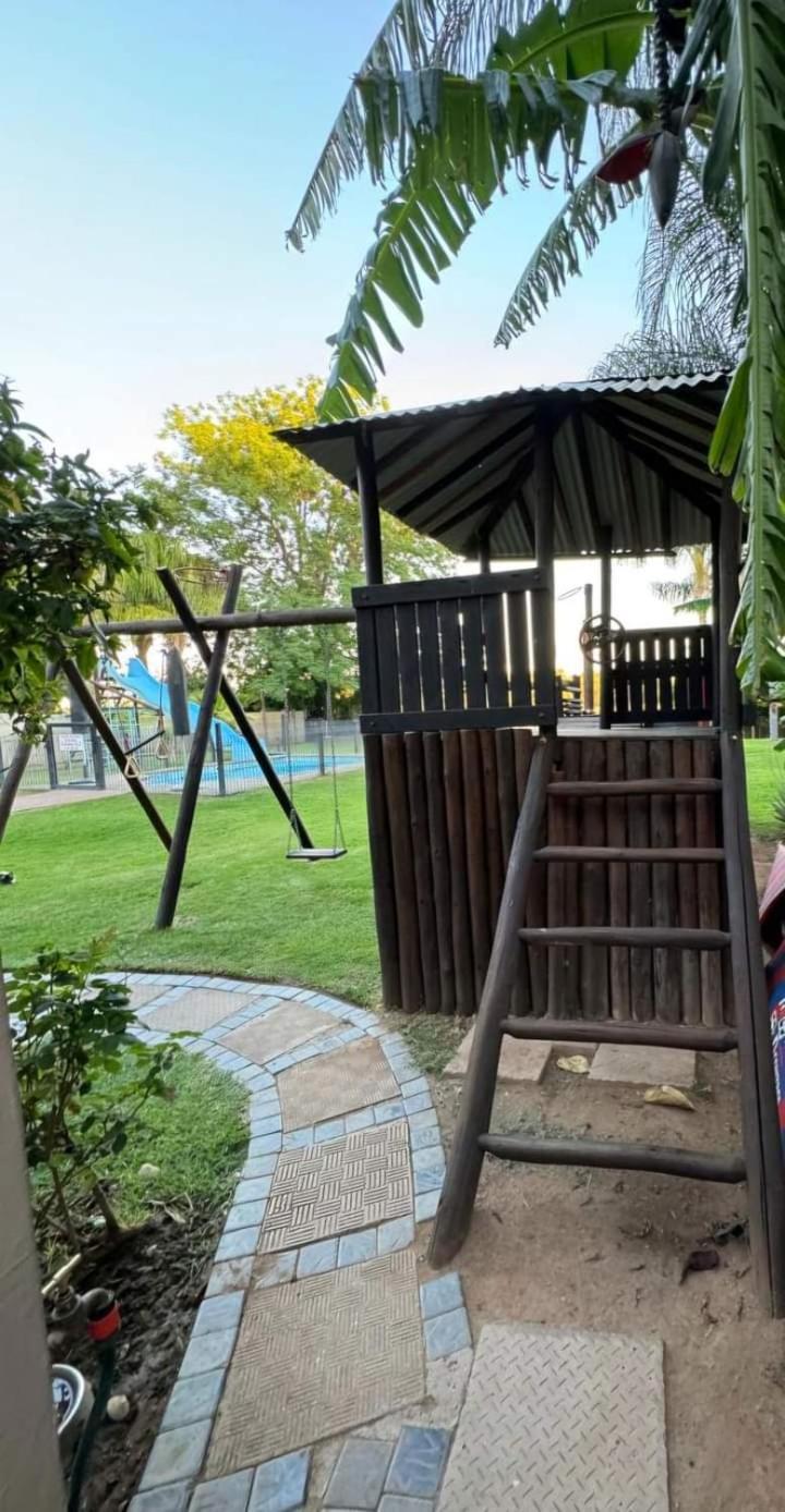 Moonriver Guesthouse Upington Bagian luar foto
